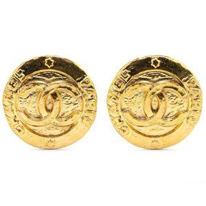 CHANEL Paris CC Logos Round Coin Clip-On Earrings Gold Tone 28 Auth w/Box #5977